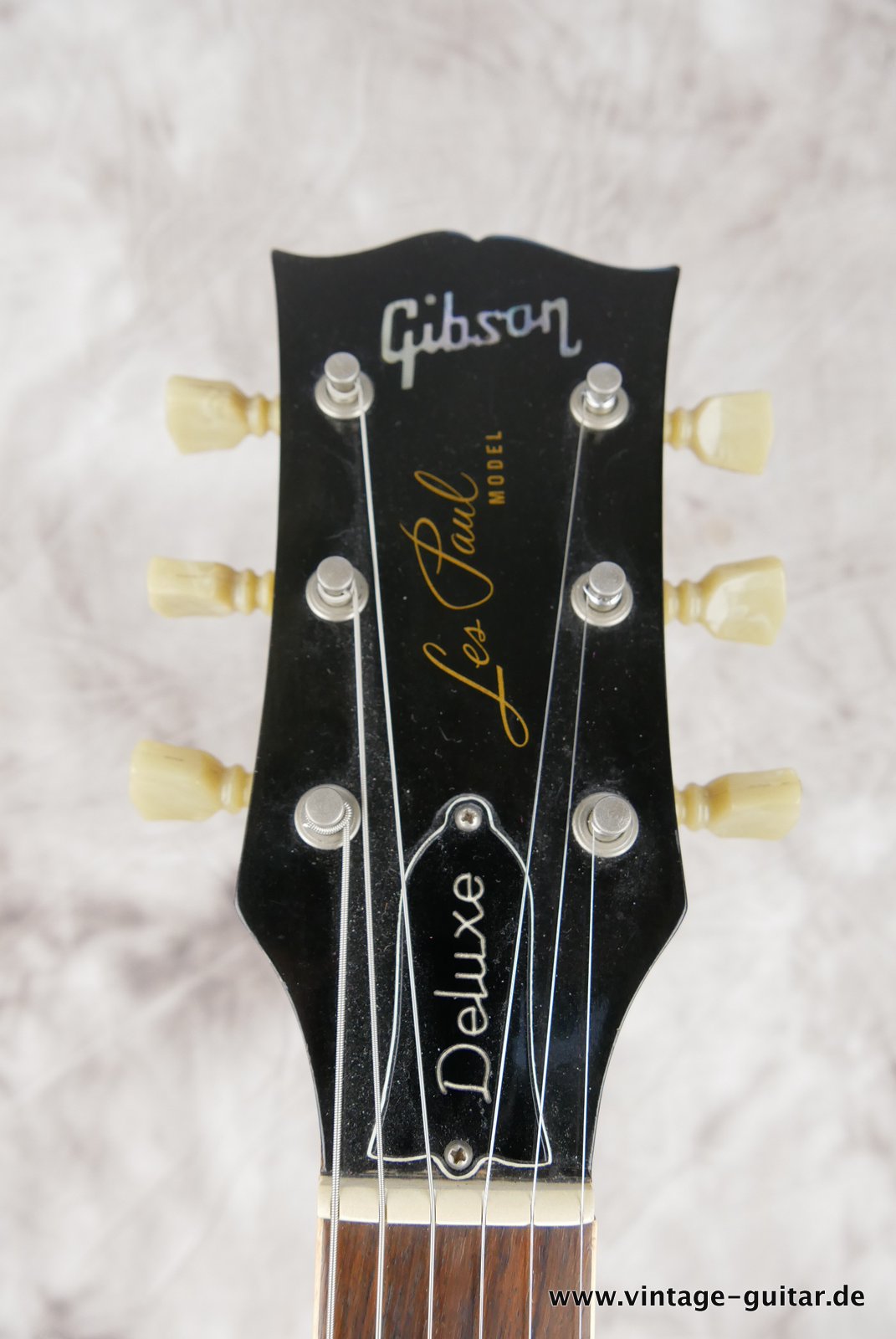 Gibson-Les-Paul Deluxe-1973-cherry-sunburst-009.JPG